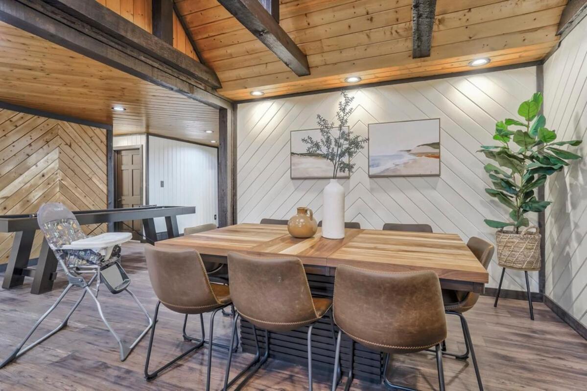 Pinewood Meadow & Scenic Hot Tub & Bbq & Outdoors Holiday home *