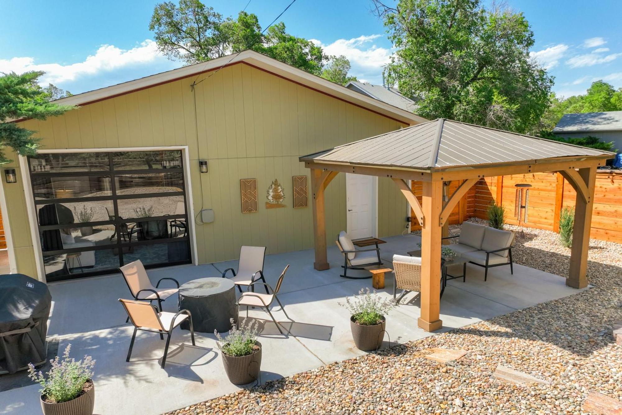 Apartment Pinewood Sanctuary Secluded & Peaceful Occ Oasis