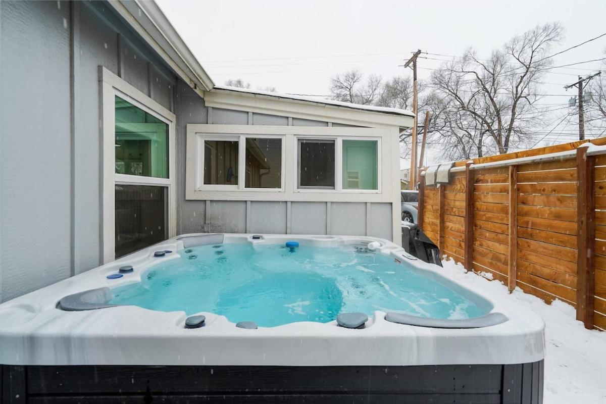 Baby Blue Downtown Hot Tub Bbq Fire Pit