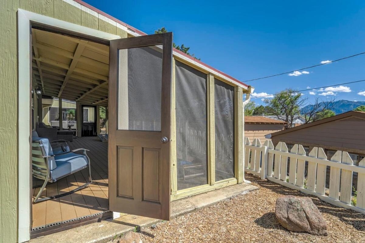 Pinewood Meadow & Scenic Hot Tub & Bbq & Outdoors