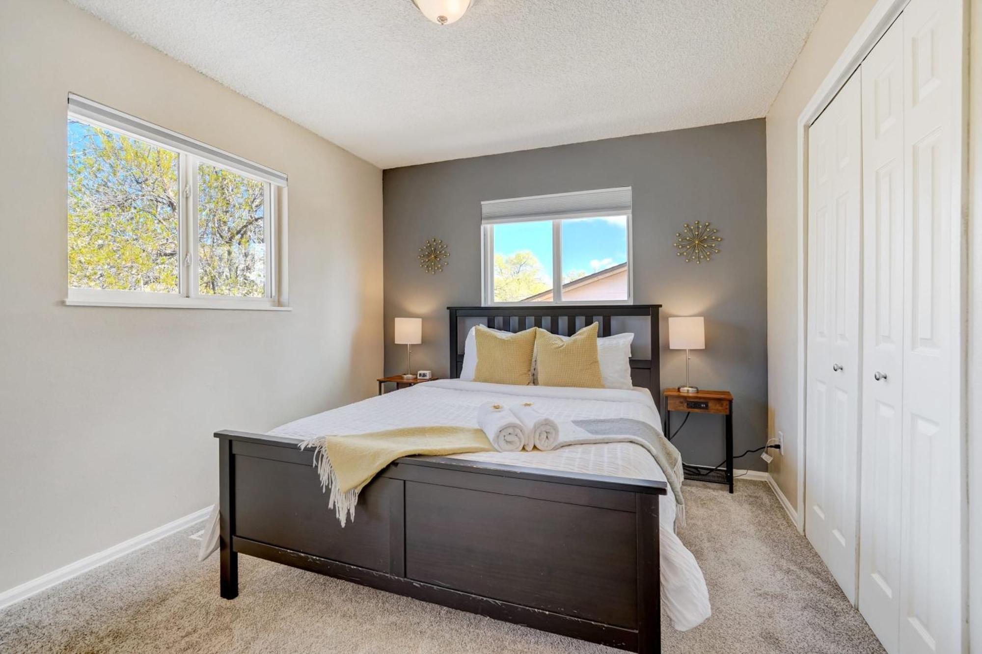 Quarry Peak Wifi Kitchen Downtown & Occ Holiday home Colorado Springs