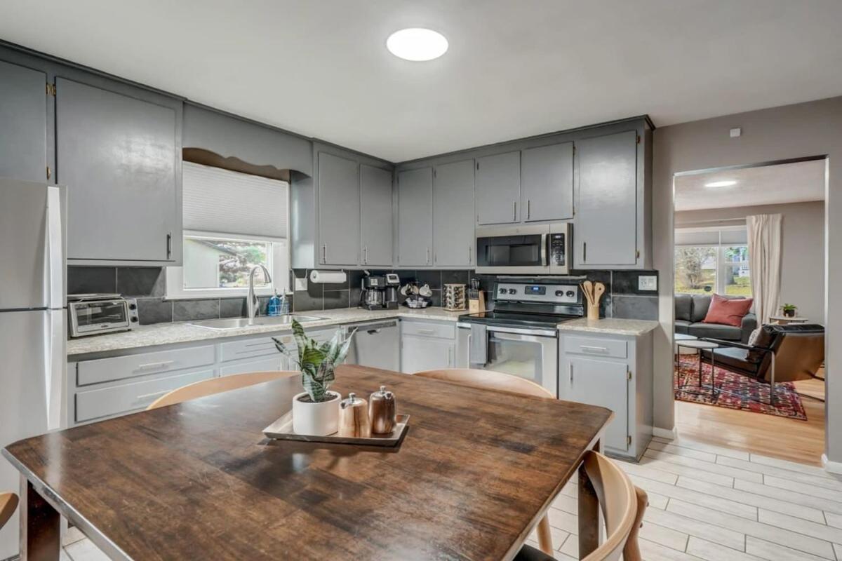 Blackstone Trails Downtown W Bbq & Fire Pit Holiday home Colorado Springs