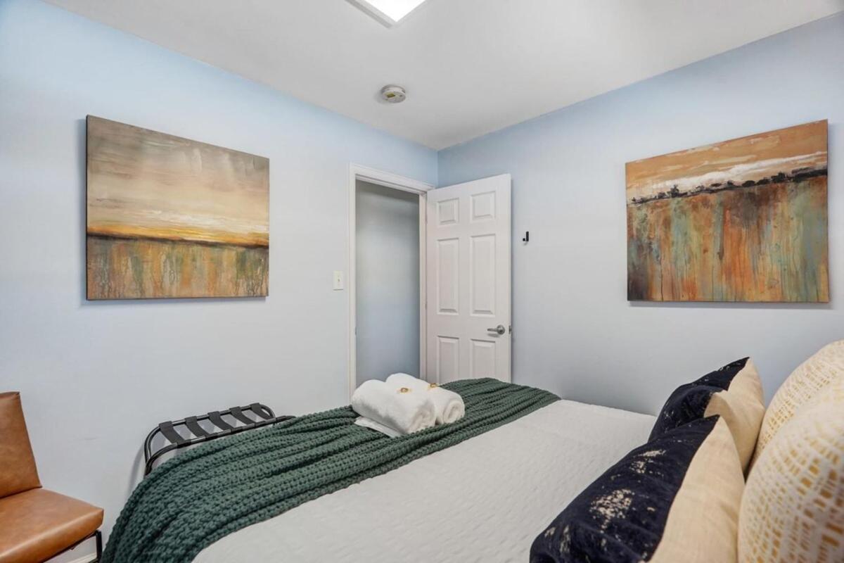 Panoramic Point - Downtown King Full Kitchen Holiday home *