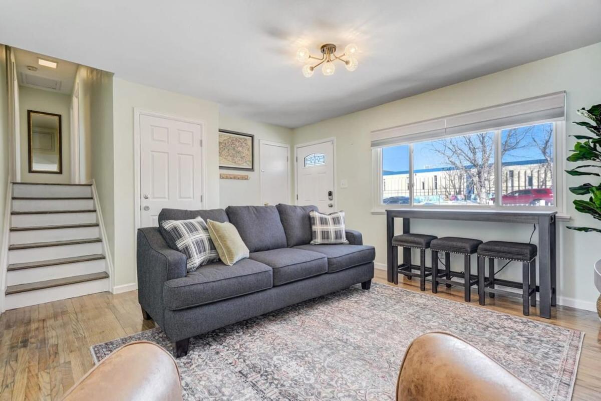 Holiday home Panoramic Point - Downtown King Full Kitchen *
