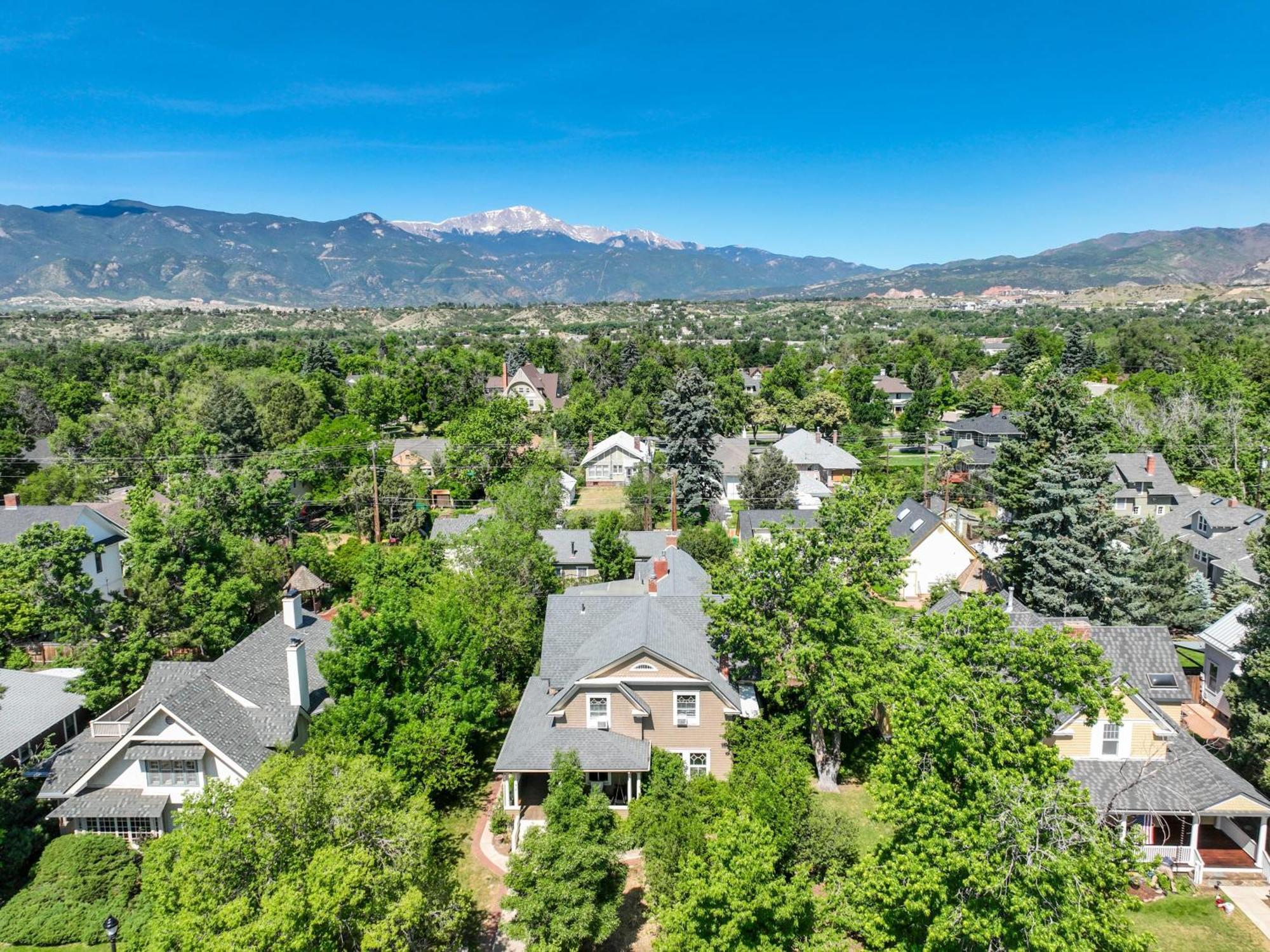 Noble Summit Bbq & Fire Pit & Scenic Views *