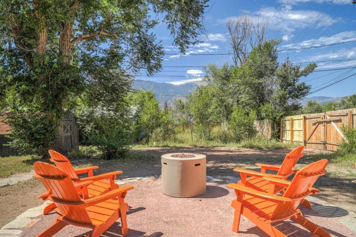 Executive 30 Day W Wifi & Firepit & Bbq Holiday home Colorado Springs