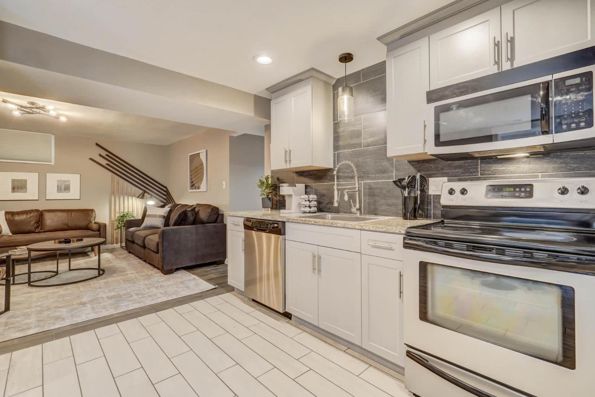 Holiday home Blackstone Hideaway Downtown Lower-level *