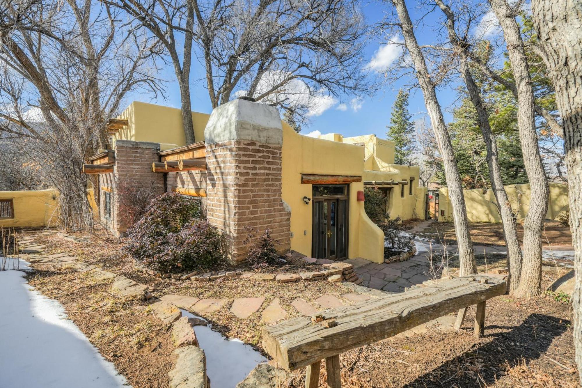 Adobe Del Sol - House & By The Broadmoor
