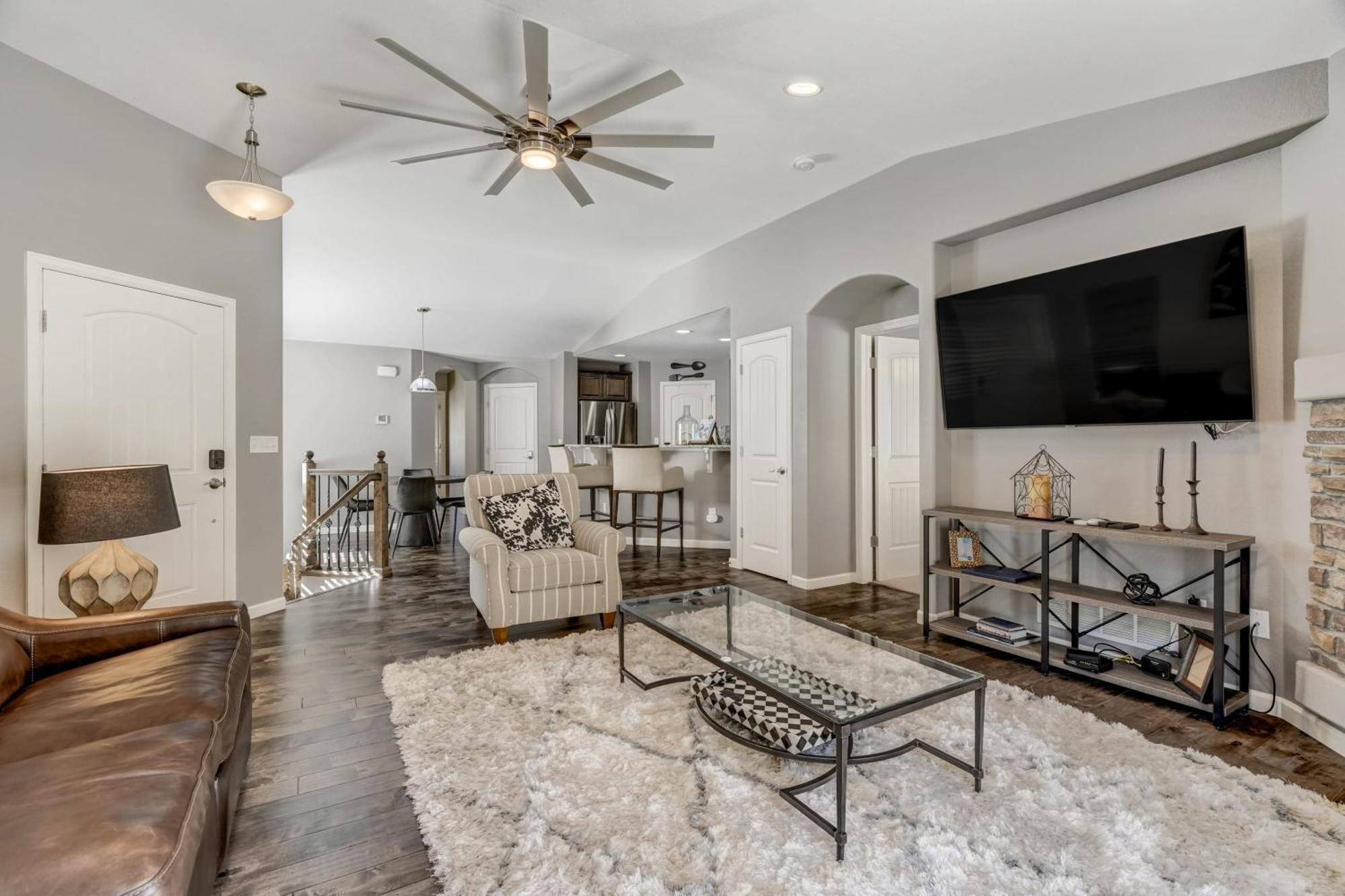 Holiday home 3bd Near Air Force Academy Movie Workspace And Grill Colorado Springs