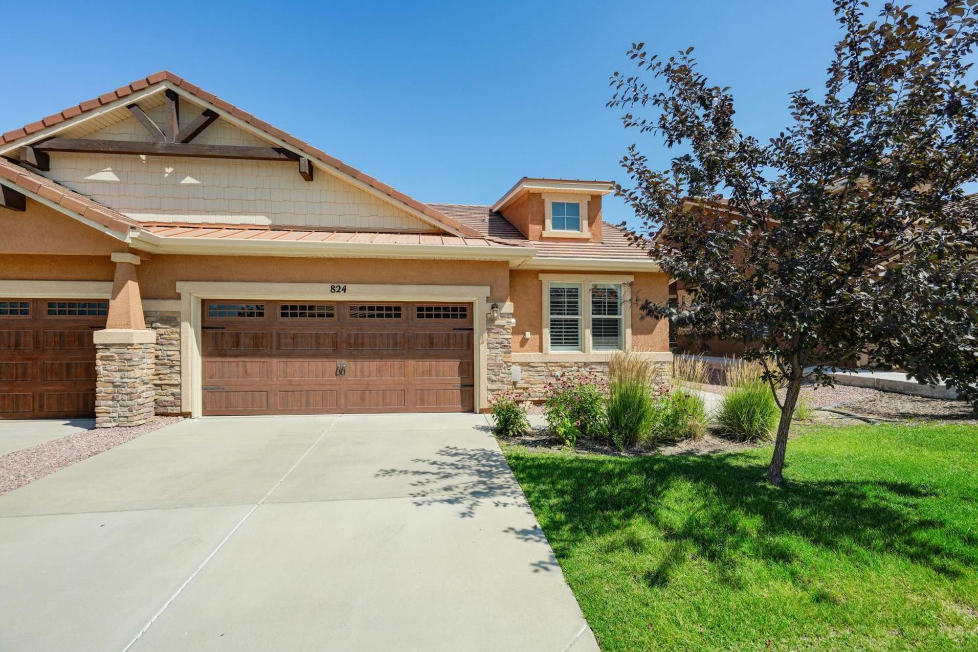 Holiday home 3bd Near Air Force Academy Movie Workspace And Grill *
