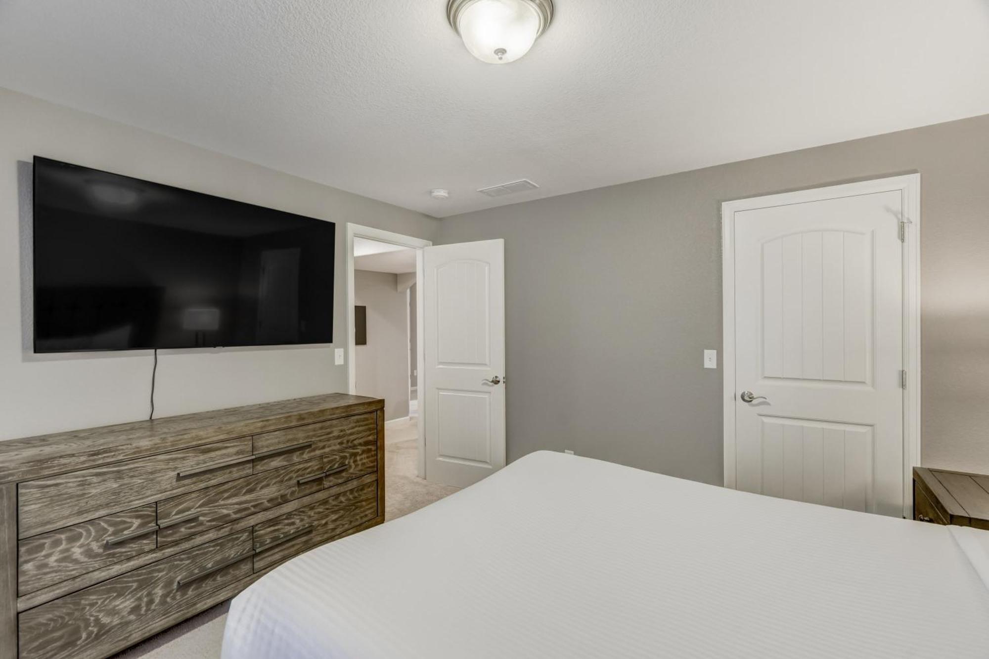 3bd Near Air Force Academy Movie Workspace And Grill
