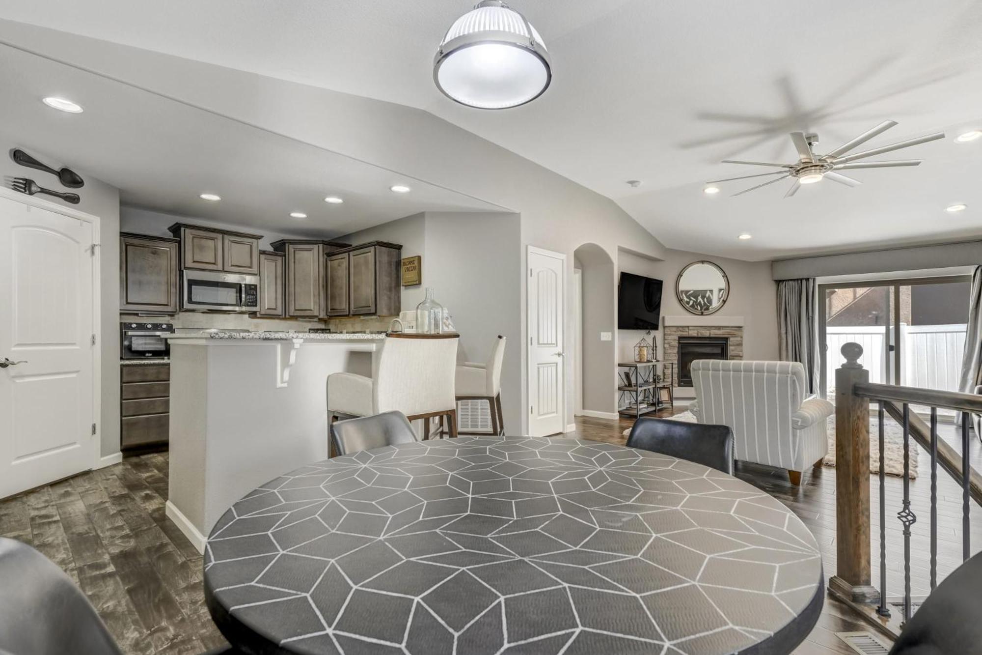 3bd Near Air Force Academy Movie Workspace And Grill Holiday home