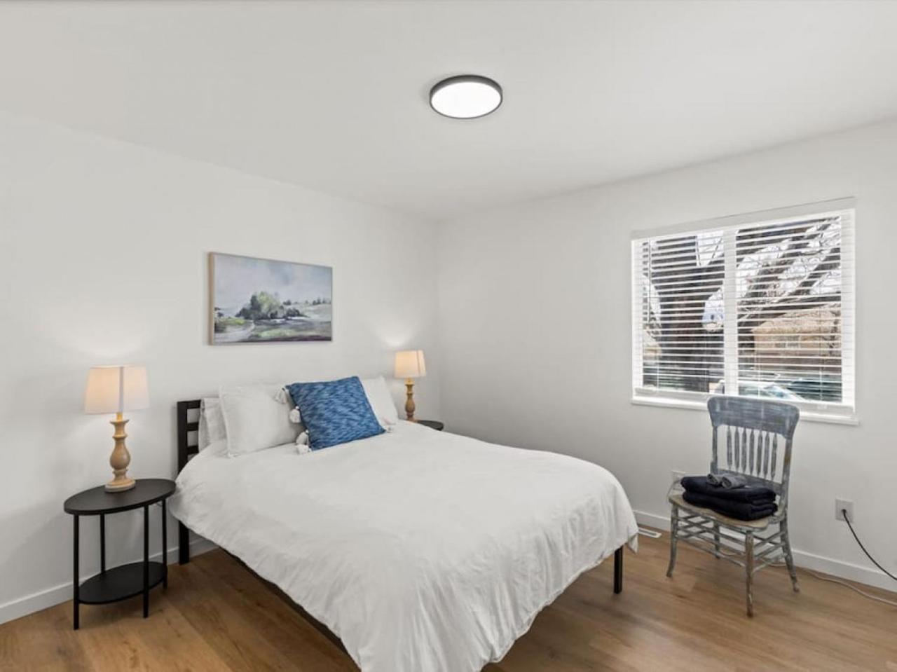 Apartment Mountain Views, Close To Attractions, Upper Unit *