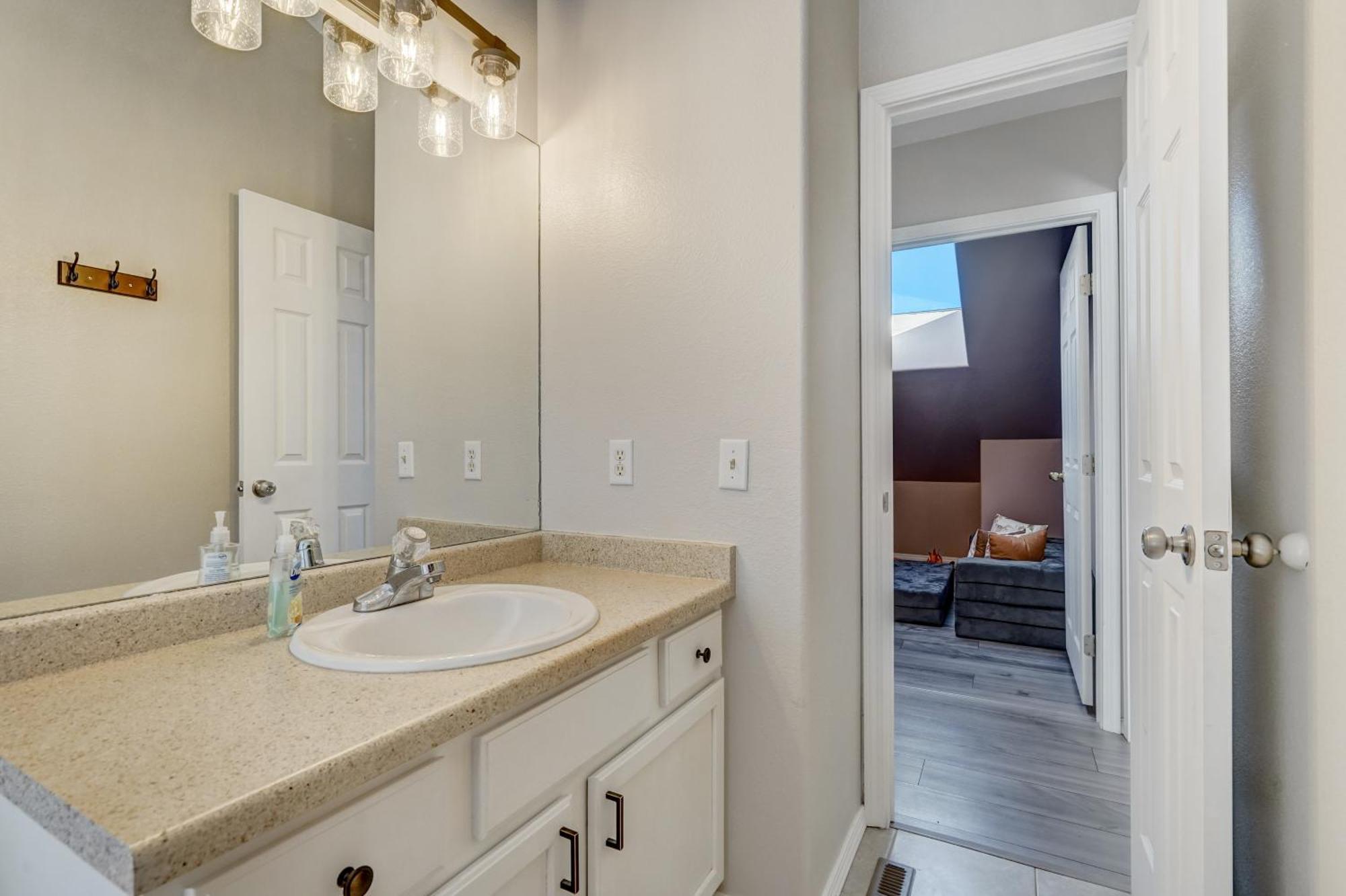 Holiday home Newly Launched! Modern And Stylish Perfect For Families Colorado Springs