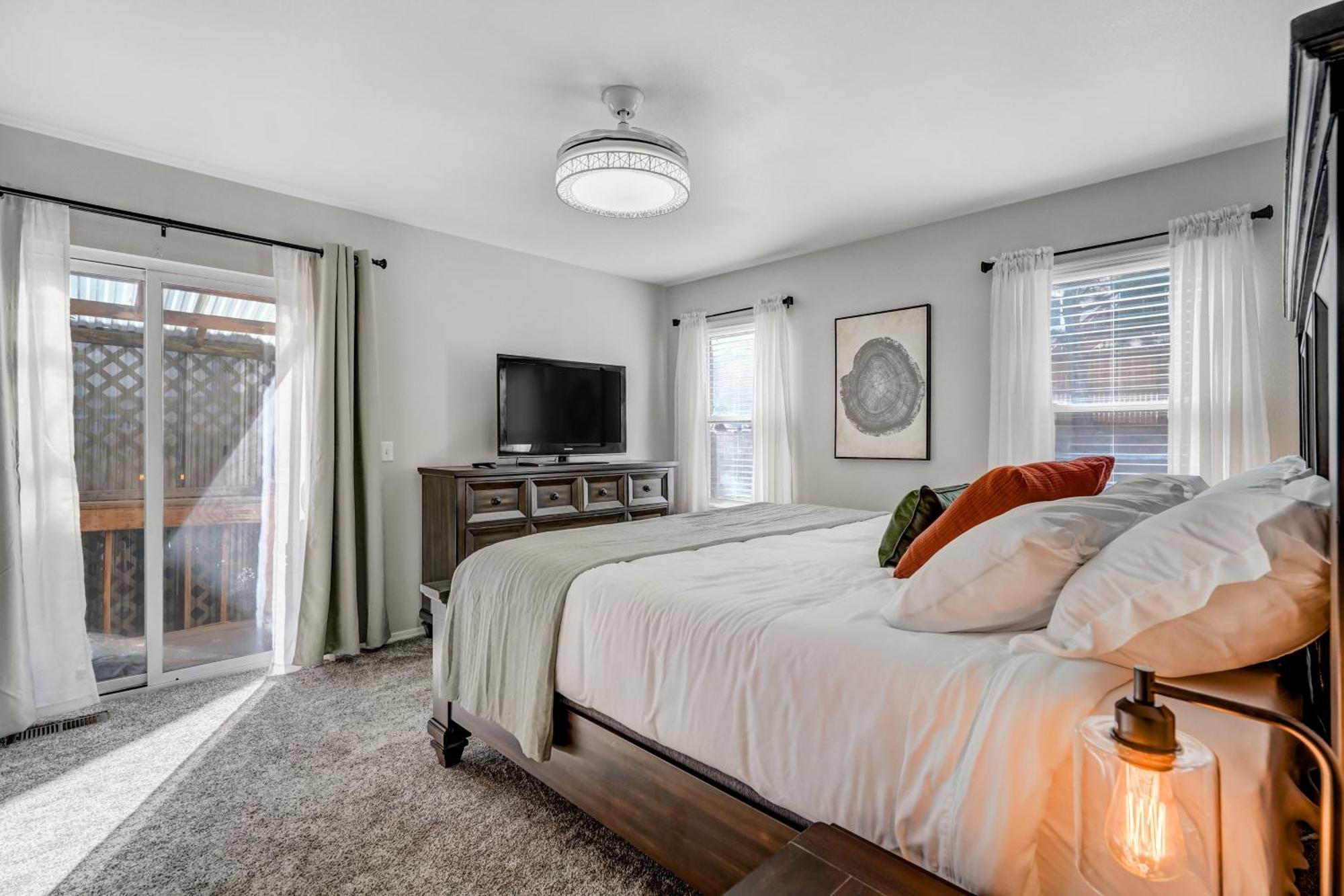 Newly Launched! Modern And Stylish Perfect For Families