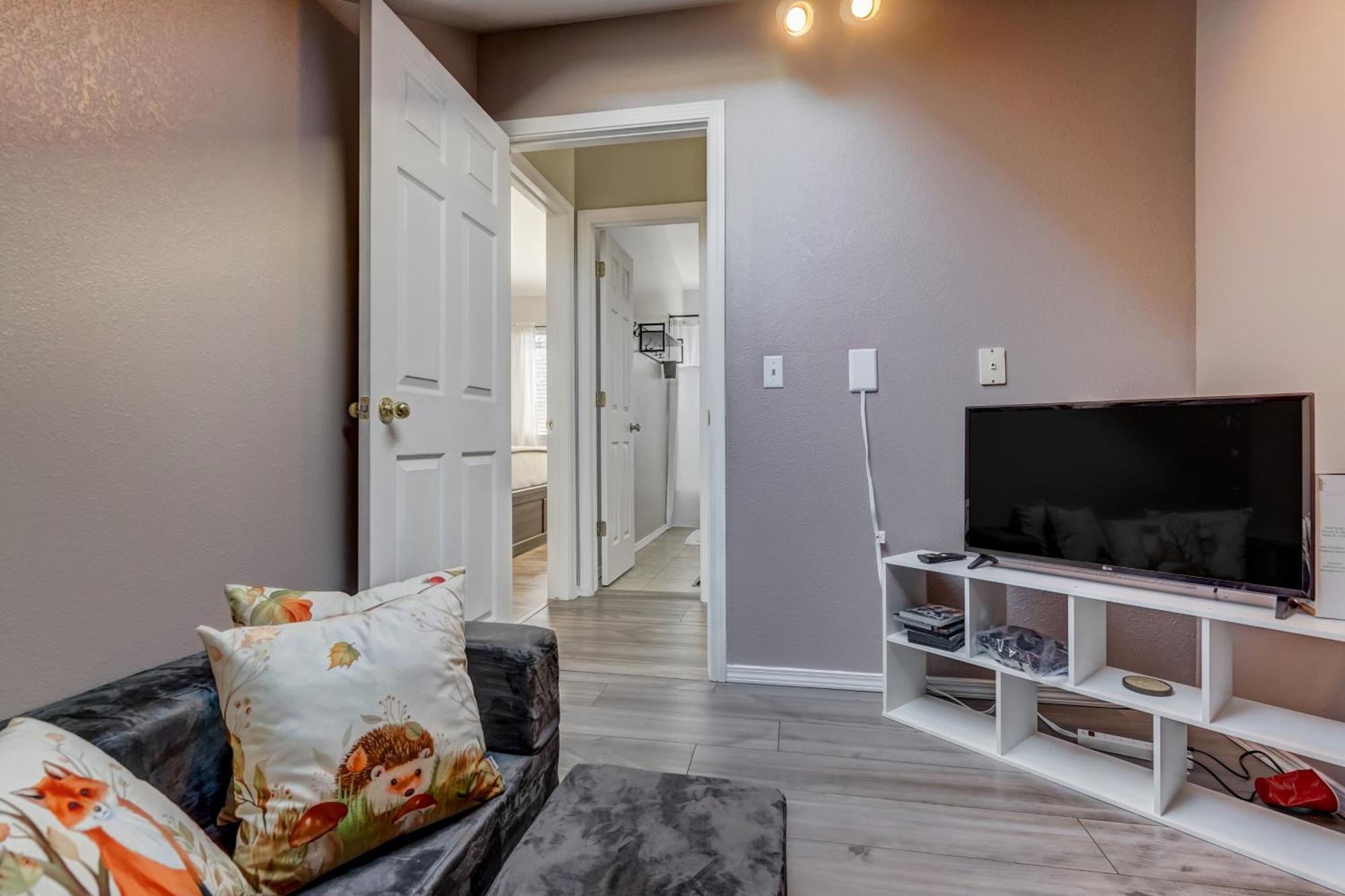 Newly Launched! Modern And Stylish Perfect For Families Colorado Springs