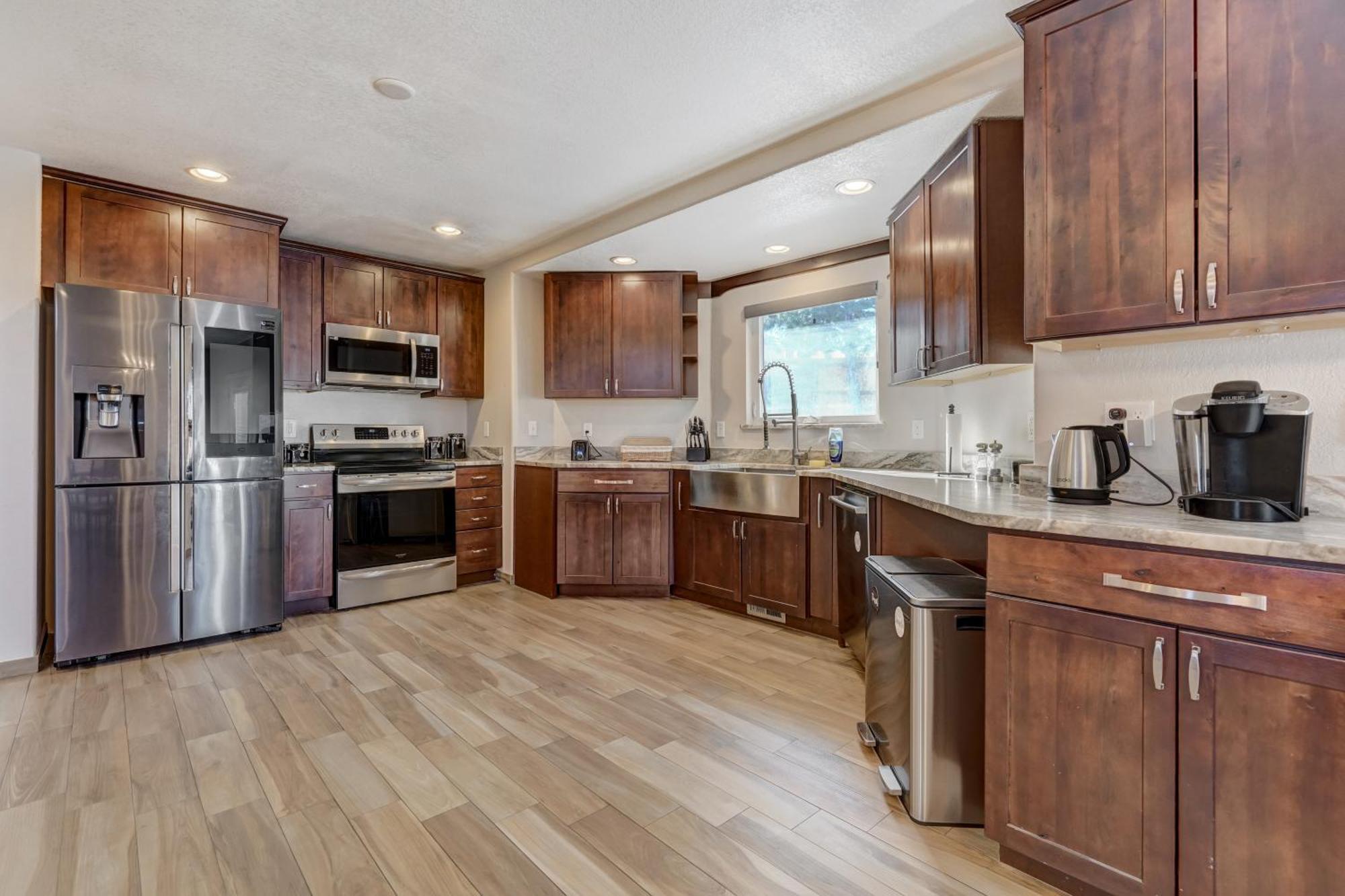 Newly Launched! Modern And Stylish Perfect For Families * Colorado Springs