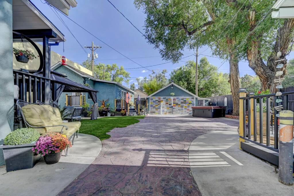 Historic Charm Meets Modern Comfort * Colorado Springs
