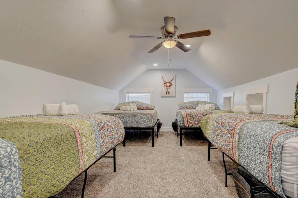 Historic Charm Meets Modern Comfort *