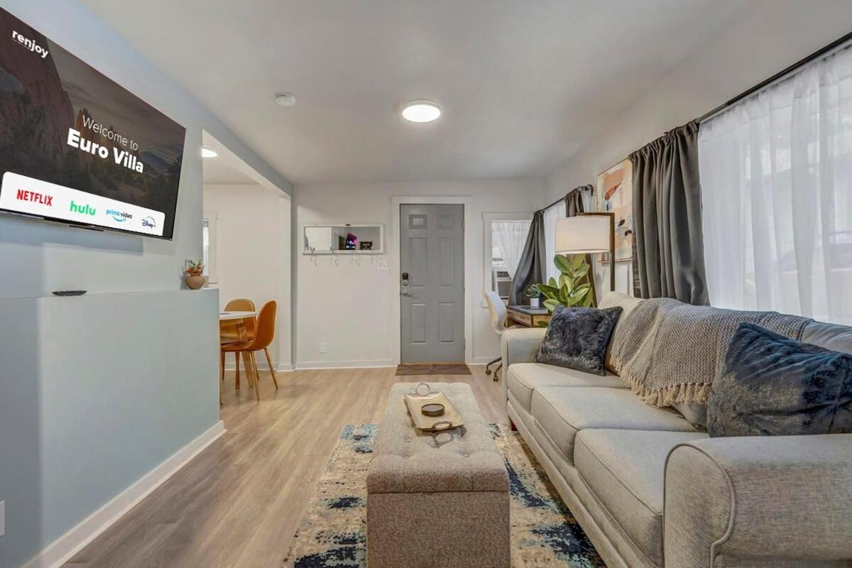 Euro - Walkable Location Scenic Views *