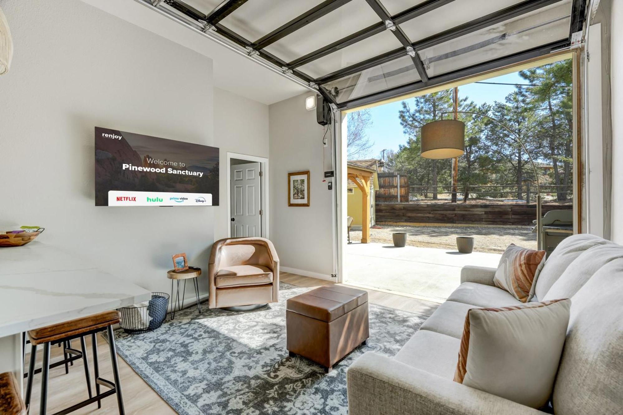 Pinewood Sanctuary Secluded & Peaceful Occ Oasis Apartment