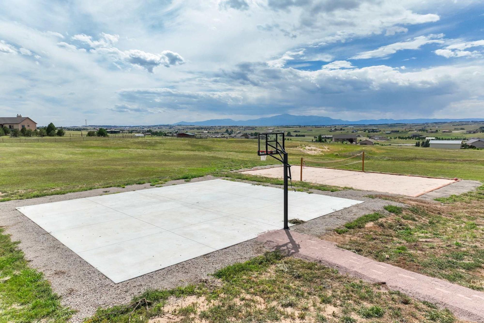 Luxury 4bd Retreat Game Panoramic View Holiday home Colorado Springs