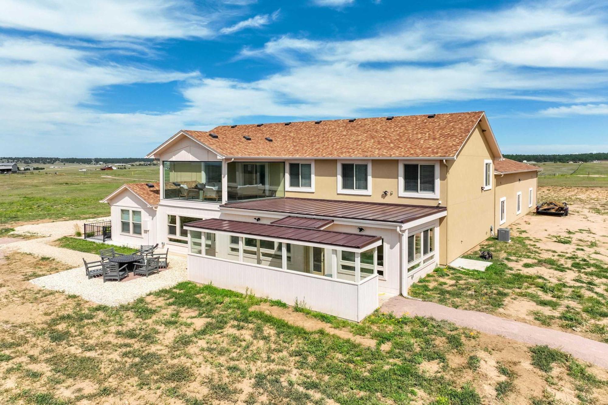 Luxury 4bd Retreat Game Panoramic View
