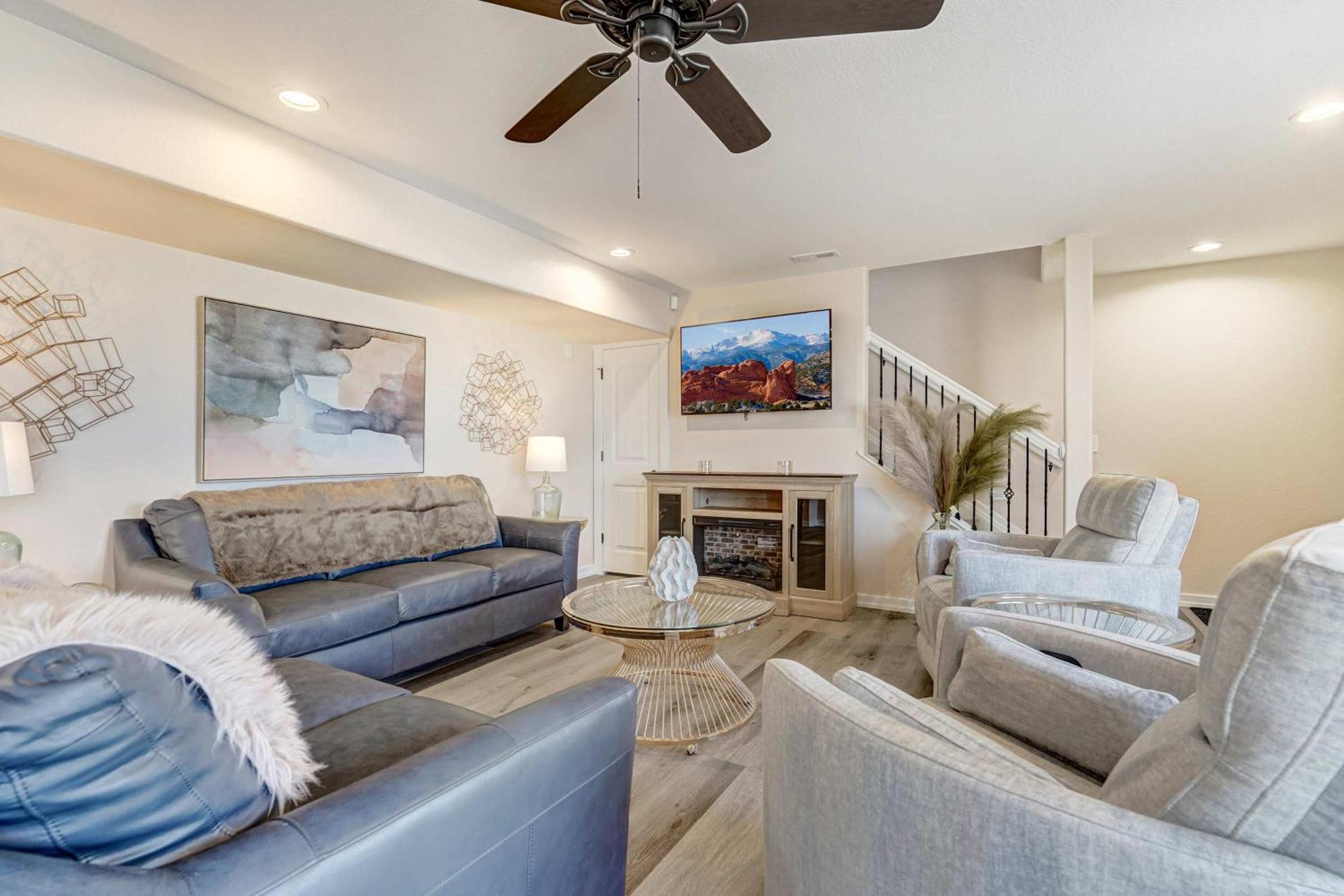 Luxury 4bd Retreat Game Panoramic View