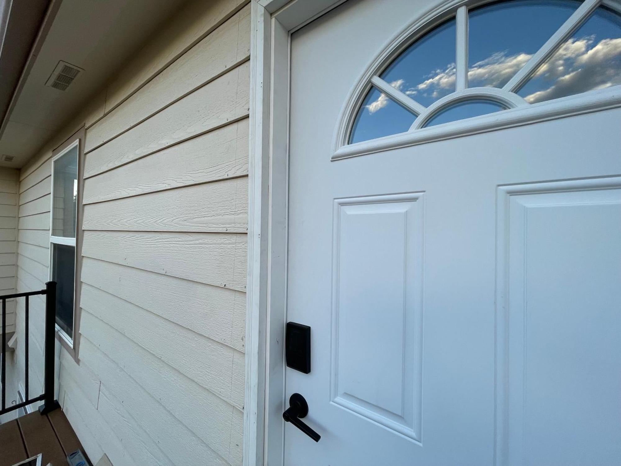 Colorado W Private Entrance Deck And Hot Tub Guest house *