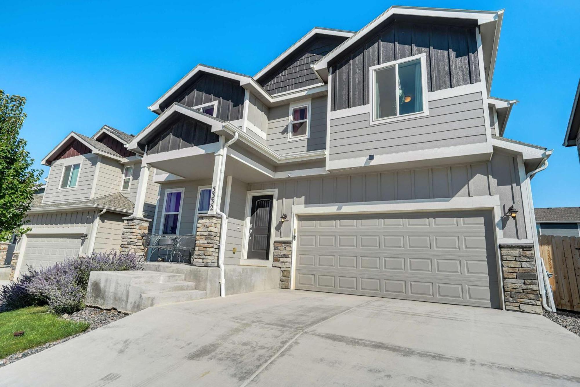 Holiday home Modern 4-bed Retreat With Fire Pit - Near Downtown & Airport Colorado Springs