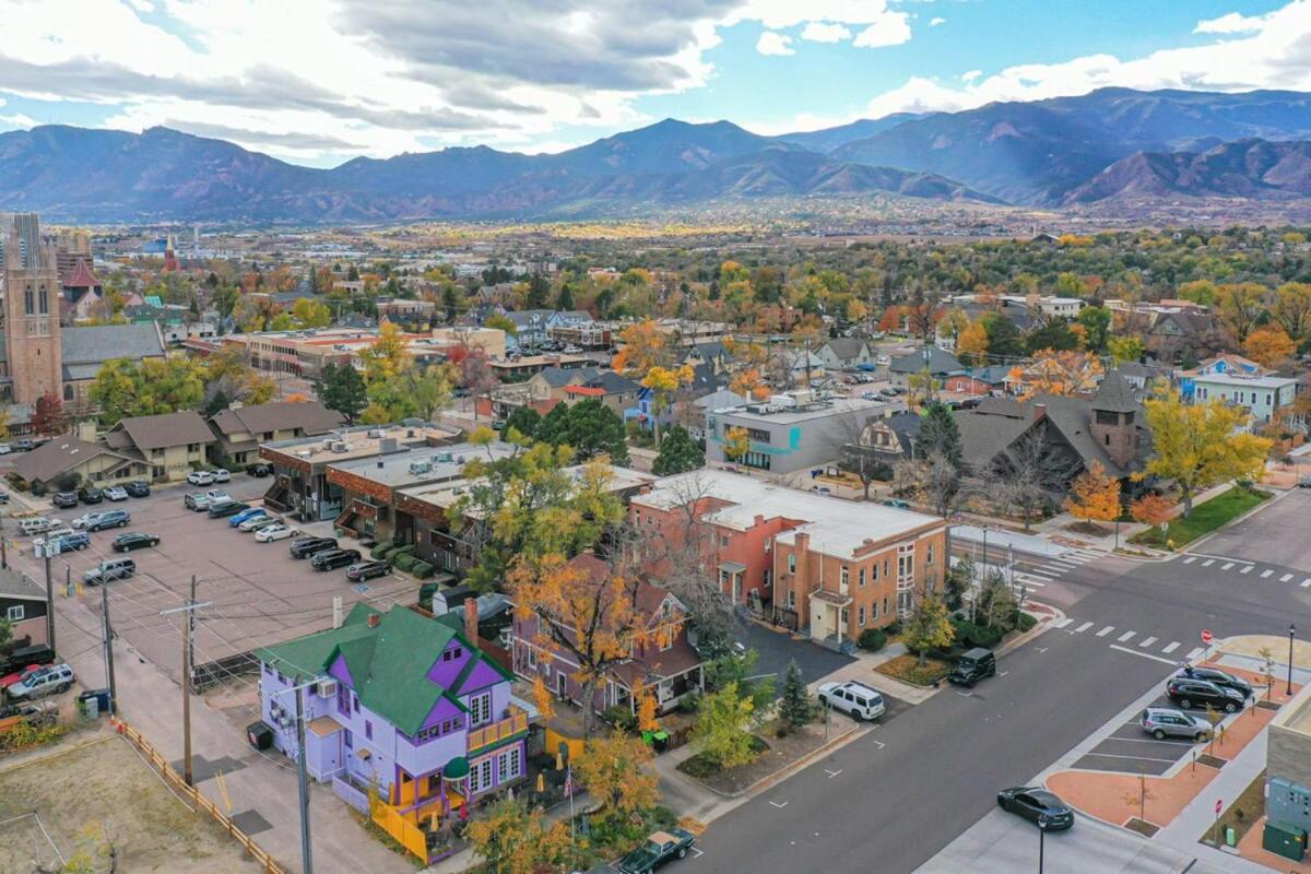 Holiday home Tiger Lair Walk To Cc Historic Downtown Cos 4br Colorado Springs