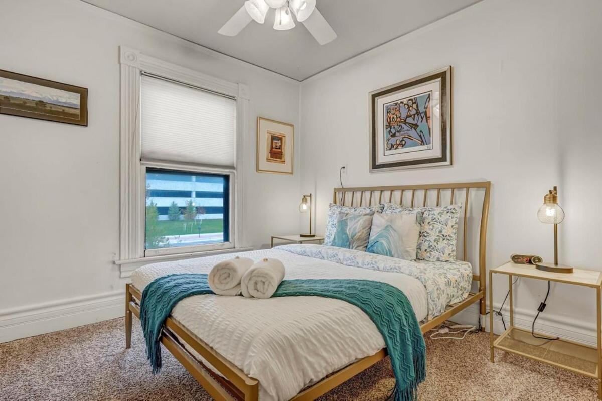Tiger Lair Walk To Cc Historic Downtown Cos 4br Holiday home *