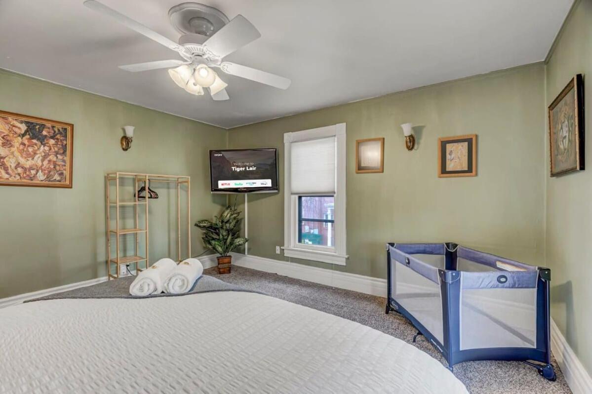 Holiday home Tiger Lair Walk To Cc Historic Downtown Cos 4br *