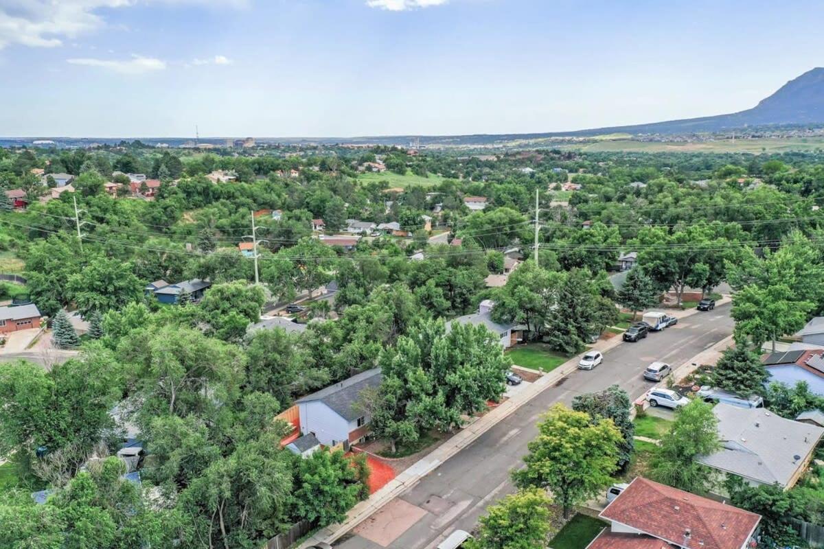 Runaway Escapade Smarttvs Sleeps10 Fullkitchen Self-entry * Colorado Springs
