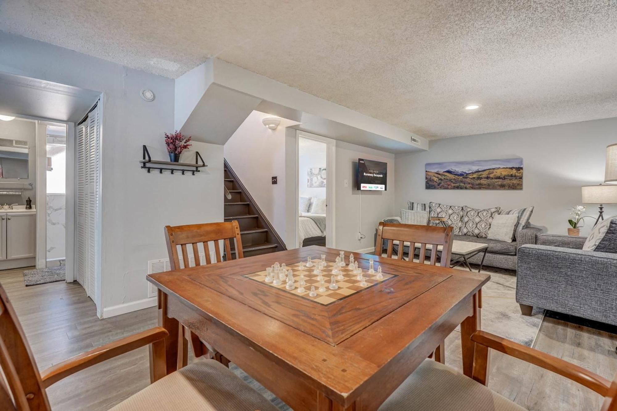 Holiday home Runaway Escapade Smarttvs Sleeps10 Fullkitchen Self-entry Colorado Springs