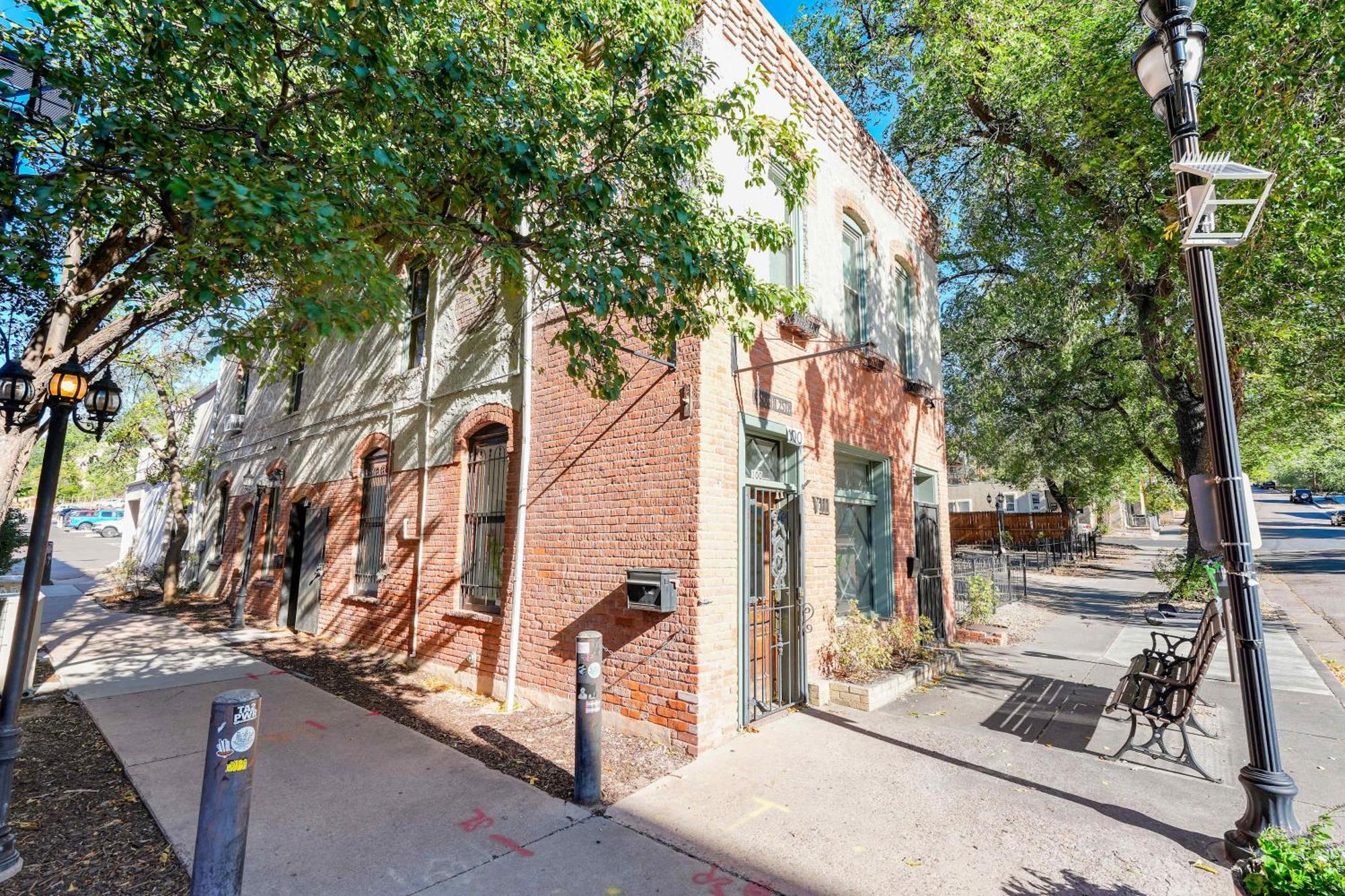 Miners Escape - Timeless District Cozy Haven Apartment *