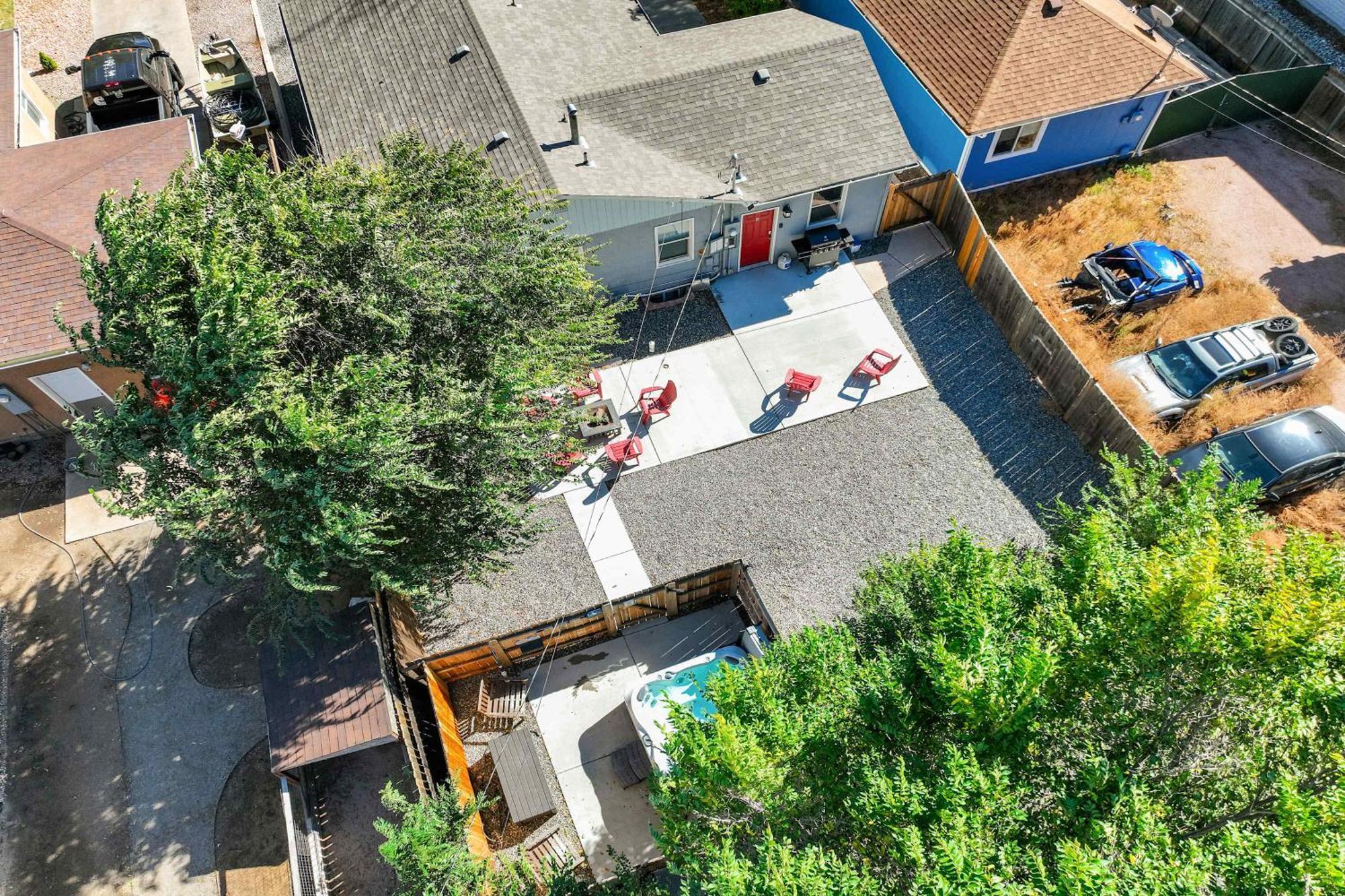 Bonny Creation - Chic Downtown Convenience Hot Tub Holiday home
