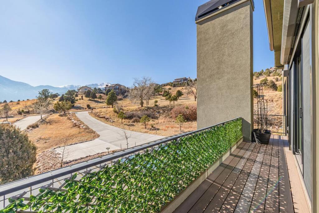 Cathedral Spires Luxury Tucked In The Mtn's Villa Colorado Springs