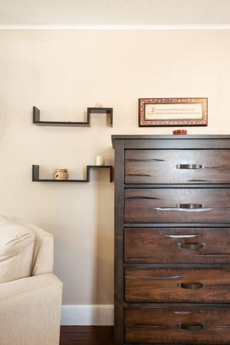 Cozy - Walk To Newest Downtown Restaurants Holiday home Colorado Springs