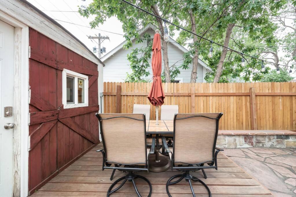 Cozy - Walk To Newest Downtown Restaurants Holiday home *