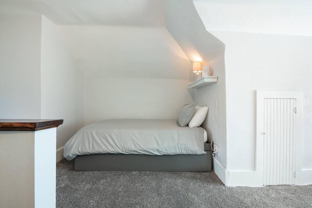 Historic In The Newest Downtown Neighborhood Holiday home *