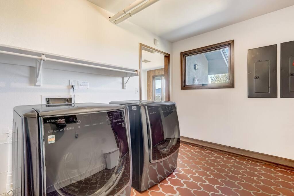Private Villa-72 Acres-hot Tub-views-usafa *