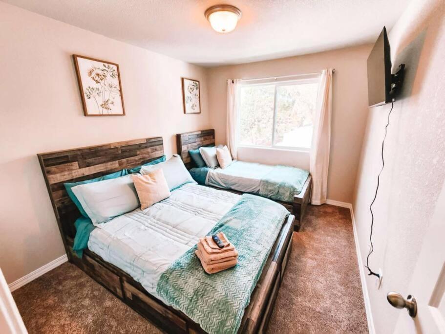 3 Min To Airport Gates Pet Friendly Townhouse Holiday home