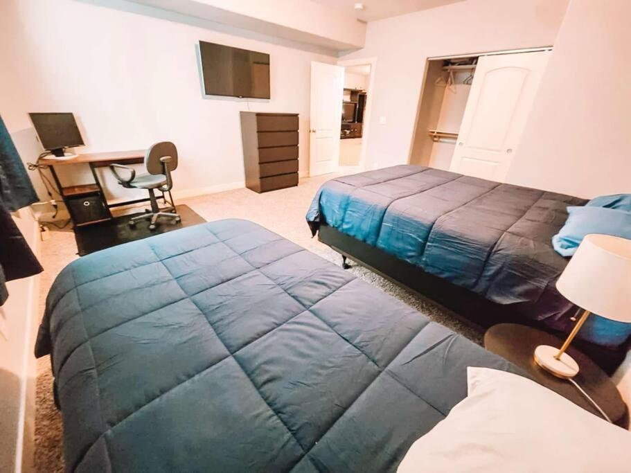 Holiday home Large Pet Friendly Near The Broadmoor *