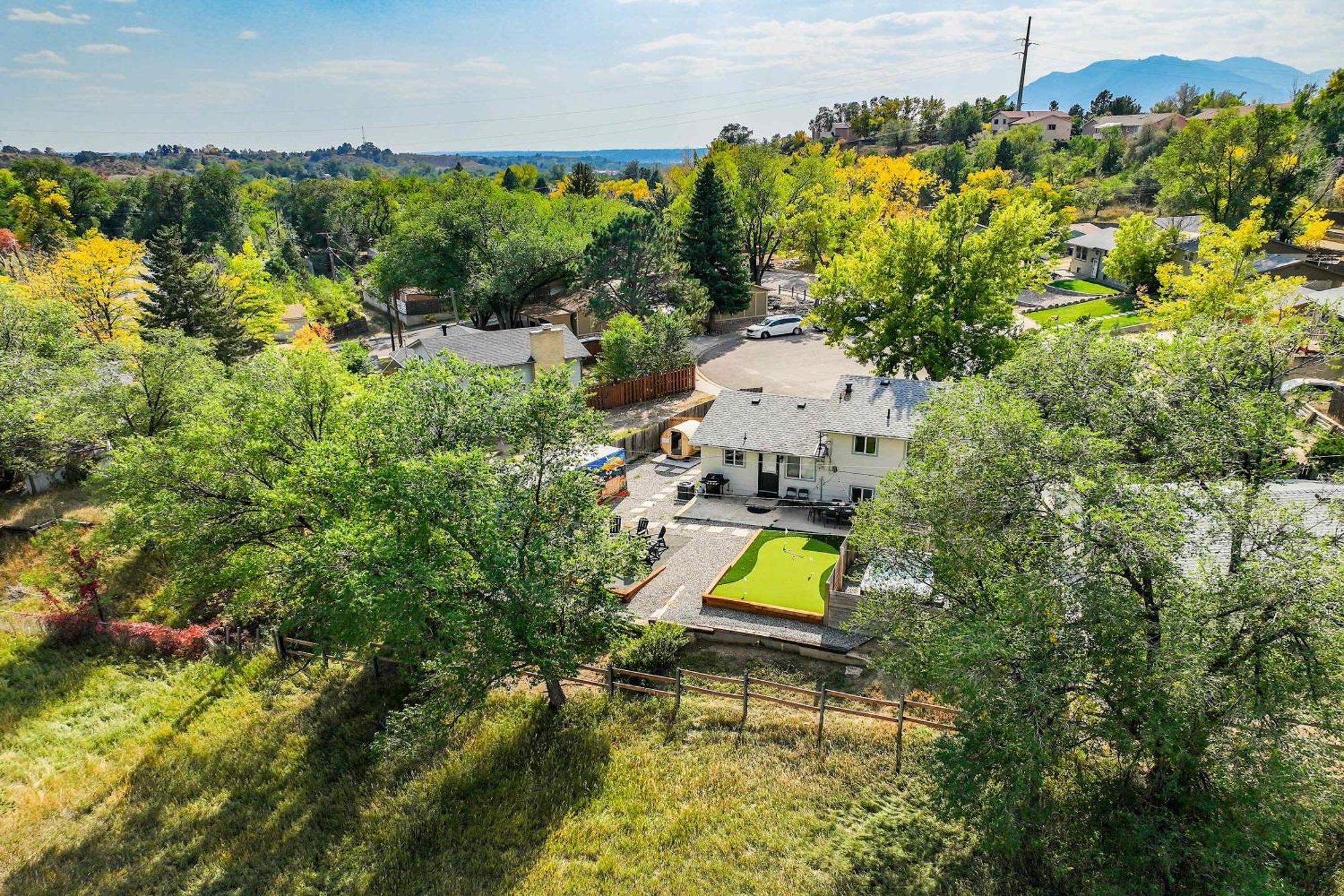 Tonka Valley - Chic Hot Tub Bbq Fire Pit Holiday home Colorado Springs