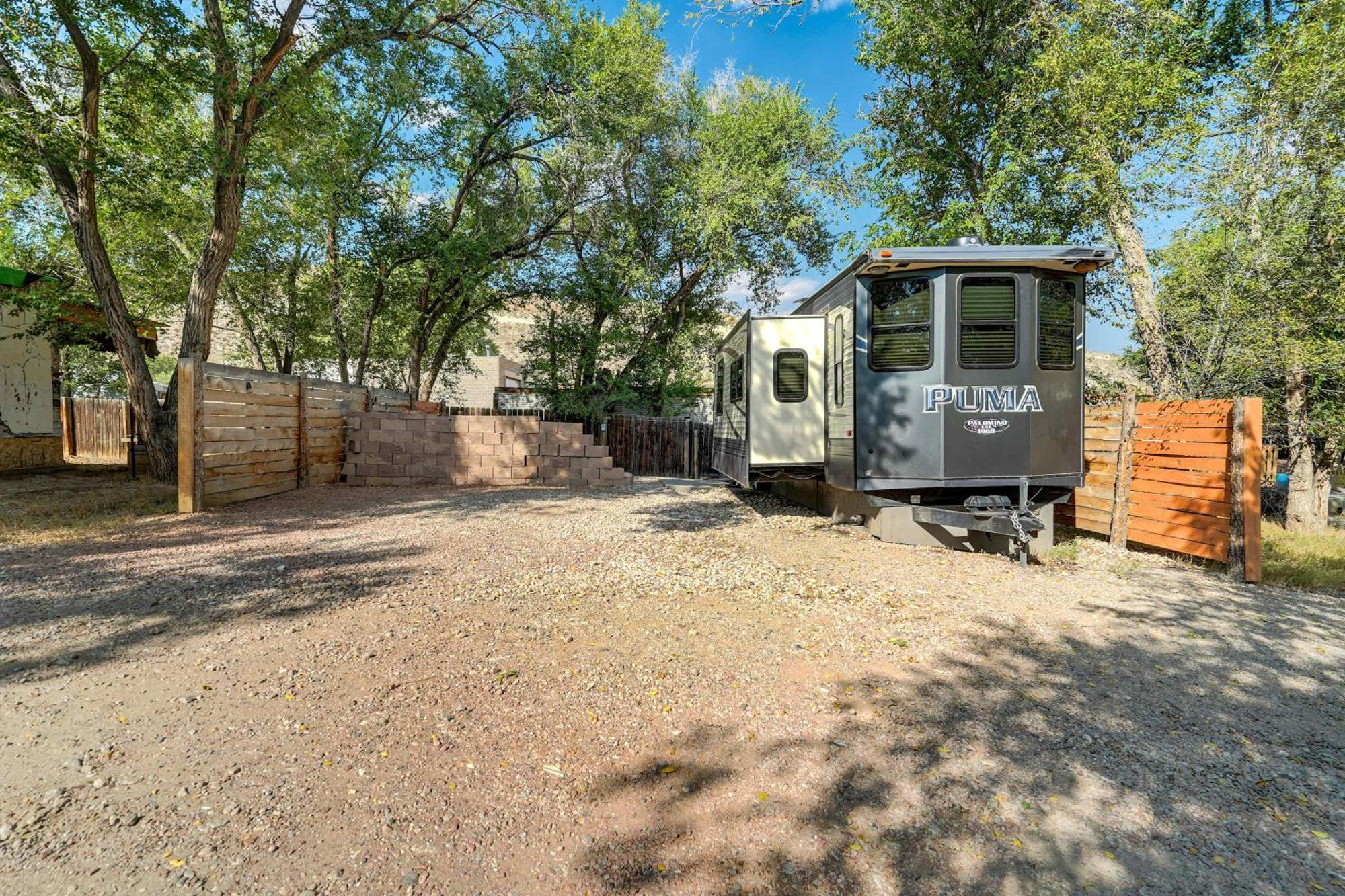 Campsite Red Rock Puma - Glamping Bbq Fire Pit Colorado Springs