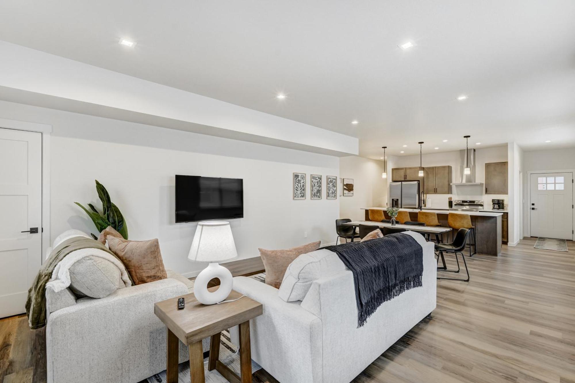 El Paso Executive - Pet Friendly New Build * Colorado Springs