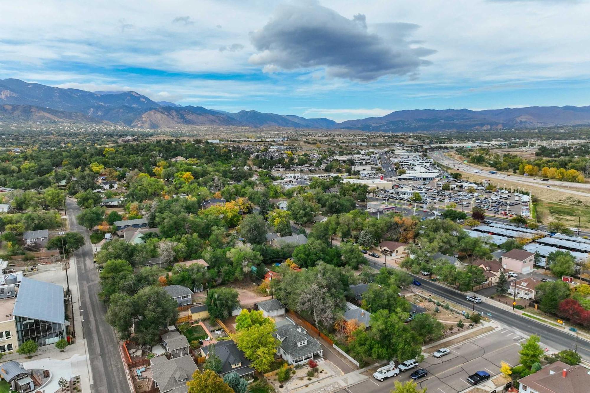Family-friendly Oasis In The Heart Of Holiday home Colorado Springs