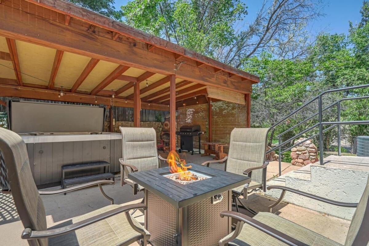 Bullseye Hot Tub & Bbq For Gatherings *