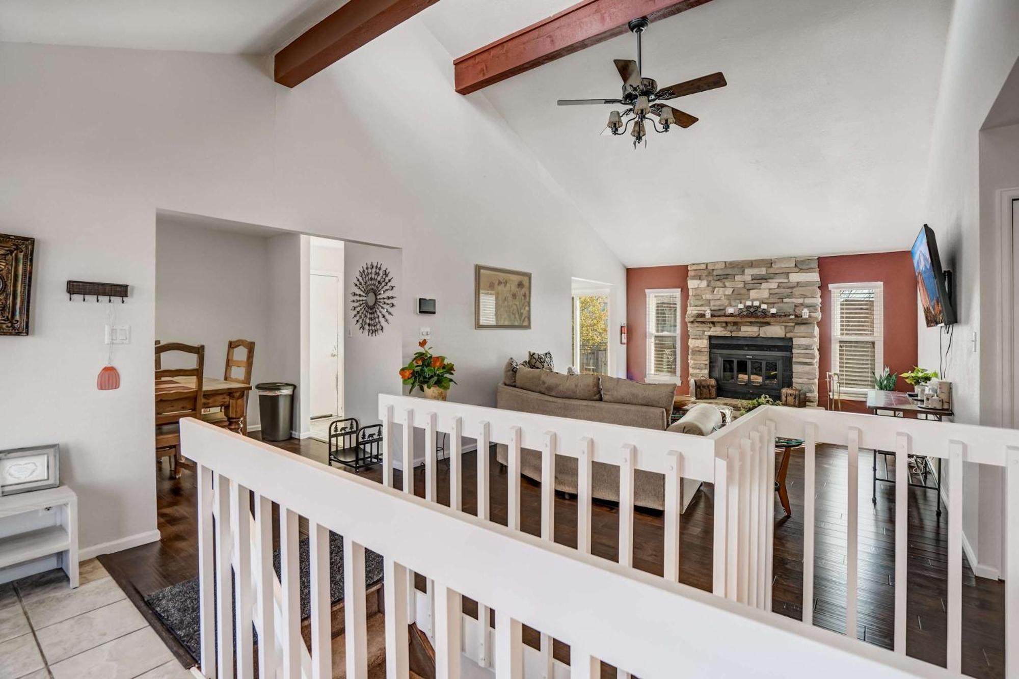 3bd Quiet Suburbs Restaurants & Parks